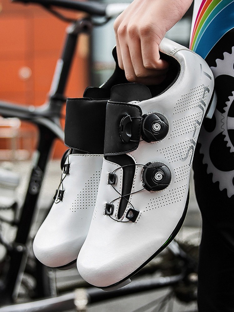 Scarpe da ciclismo su strada d - Outdoor Power New Roads recensione e prezzo